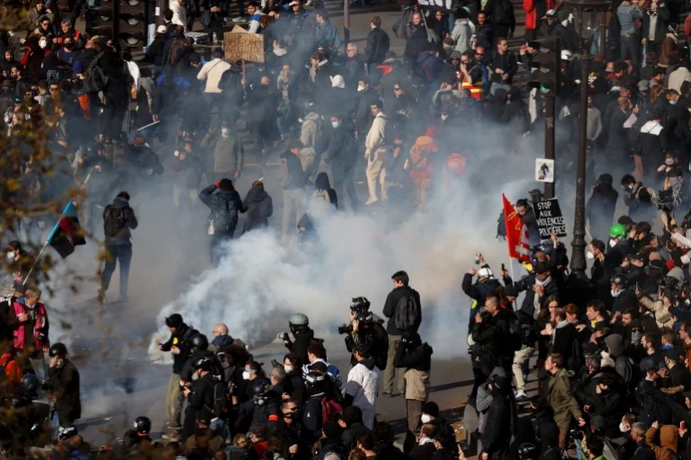 Large Protests Erupt Across France due to Pension Reform