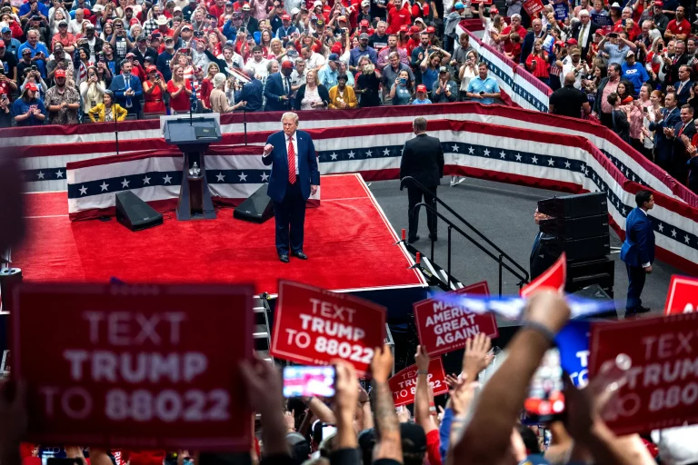 Por qué la derecha cree que Trump va ganando en las encuestas