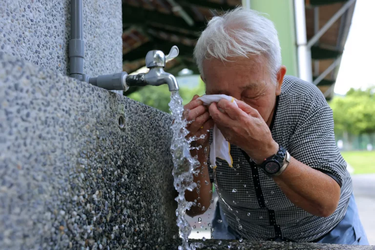 Las olas de calor pueden acelerar el envejecimiento, según un estudio